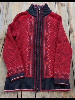 Eddie Bauer Red Patterned Bomber Jacket with Dark Trim